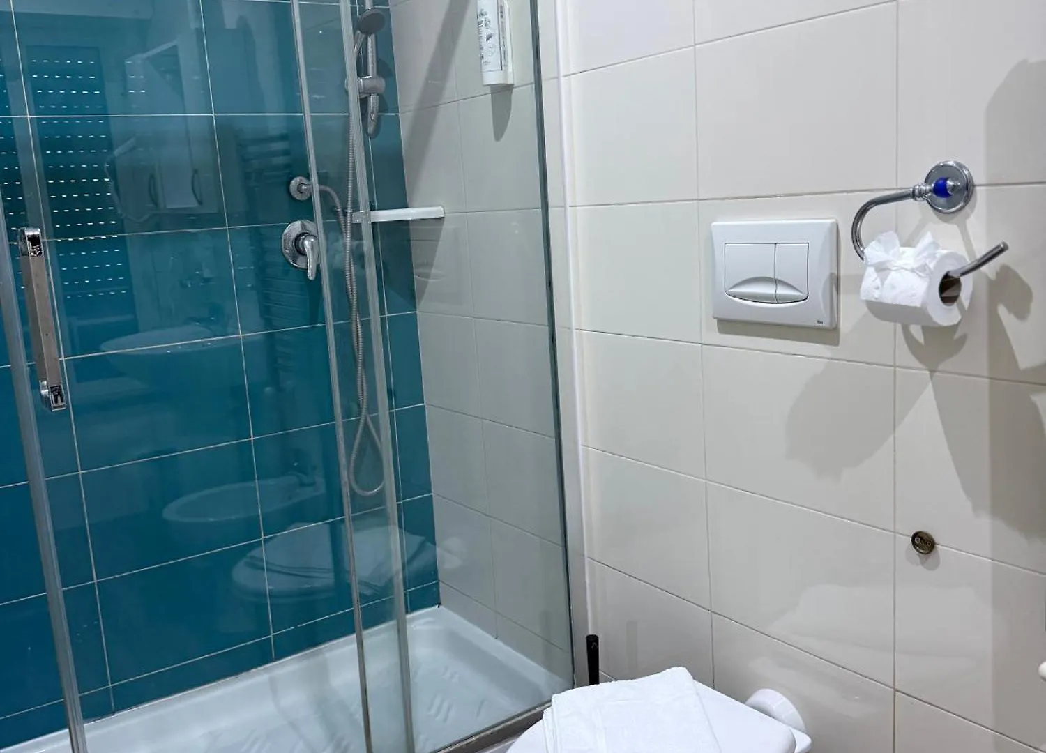 Pensión Tiburtina Hotel Holiday Roma Italia
