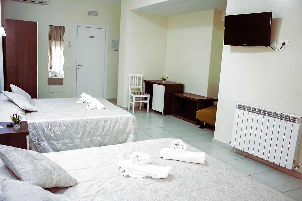 Pensión Tiburtina Hotel Holiday Roma